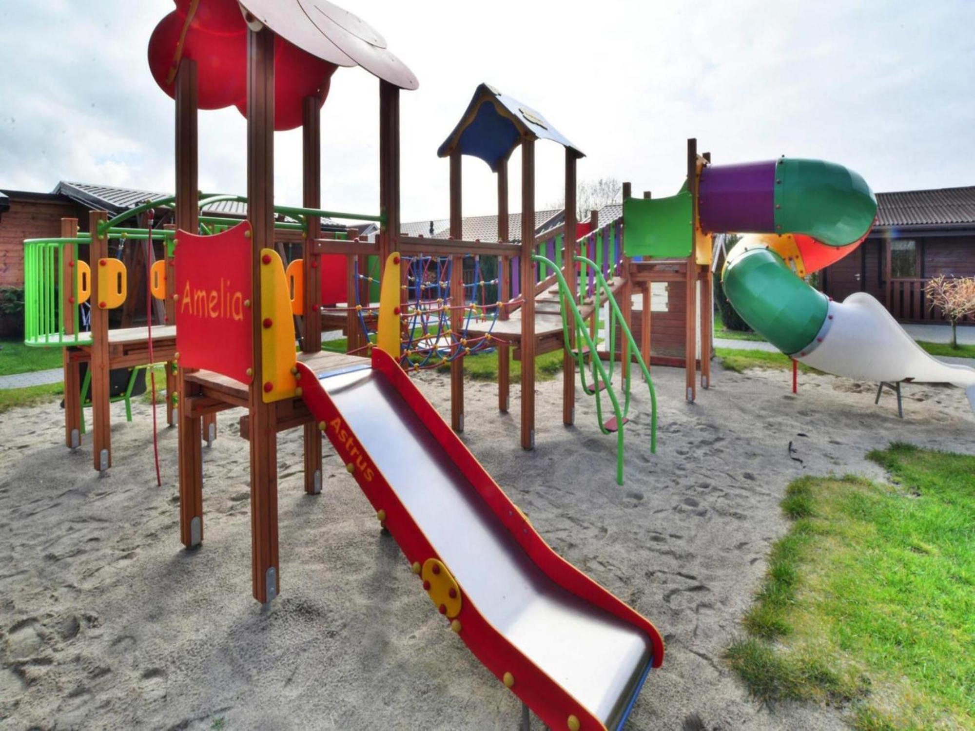 2-Storey Holiday Homes, Ustronie Morskie Luaran gambar